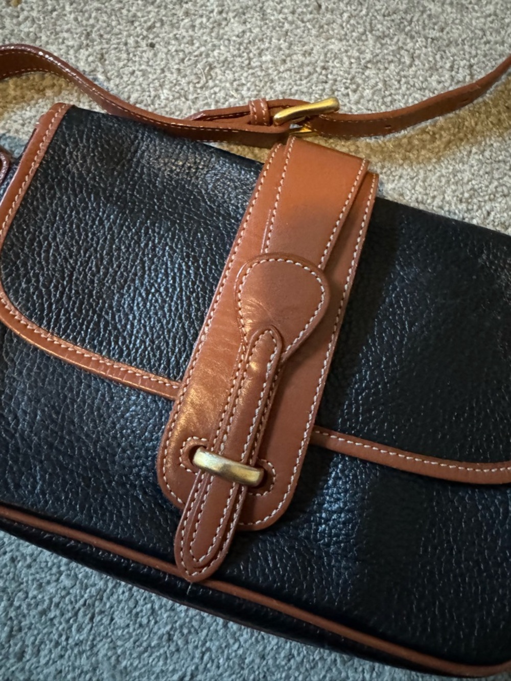 Vintage Dooney & Bourke All-Weather Leather Equestrian Bag | Quiet Luxury - Picture 3 of 10